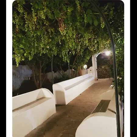La Quiete Garden Daire